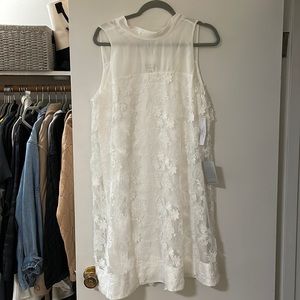 White high neck dress